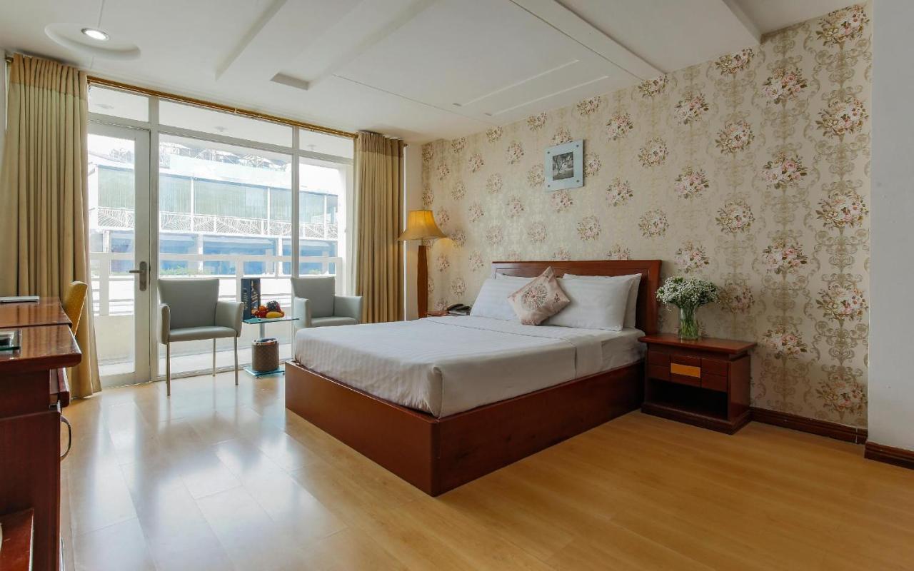 Lien Thanh Hotel Ho Chi Minh City Exterior photo